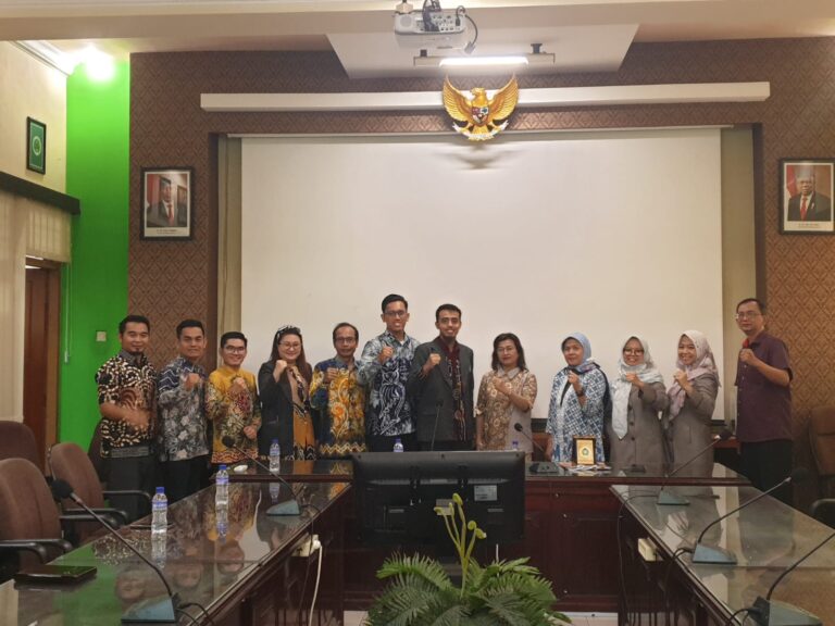 kunjungan-ke-um